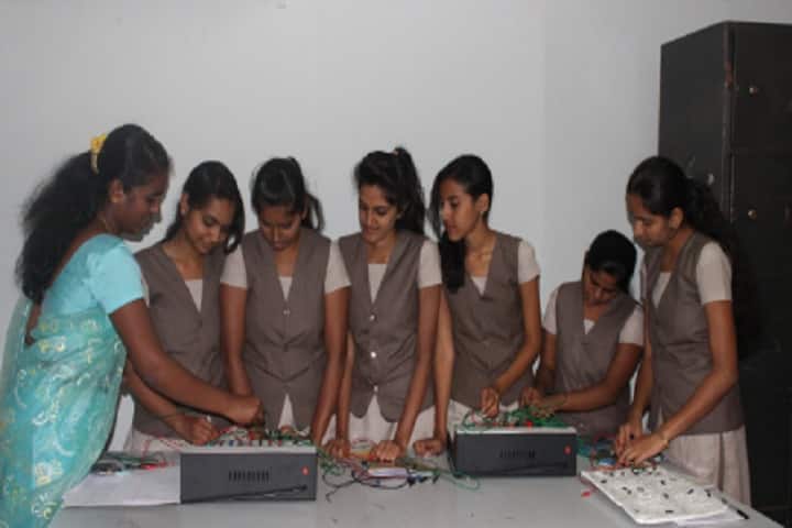 PES College of Science Arts and Commerce, Mandya campus photo 2