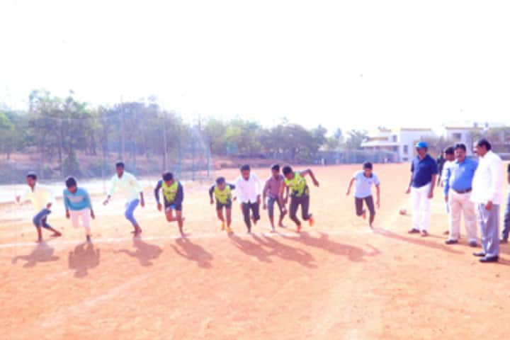 Shri Kadasiddheshwar Arts College and HS Kotambri Science Institute, Vidyanagar campus photo 3