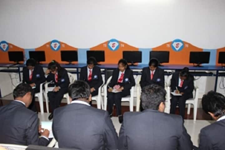 Emerald's Degree College, Tirupati campus photo 3