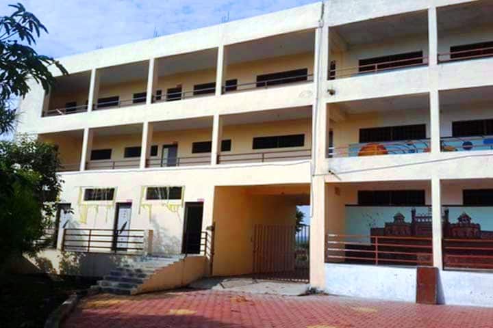 KPM College, Sultanpur campus photo 2