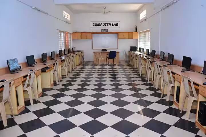 Ambli Dodda Bharamappa First Grade College, Harapanahalli campus photo 4