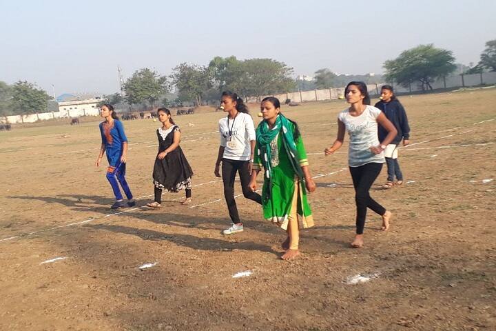 Smt CD Jhobalia Rofel Arts and Smt ISR Achchhariwala Rofel Commerce College, Vapi campus photo 6