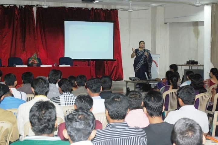 Mahatma Gandhi Vidyamandir's Institute of Management and Research, Nashik campus photo 2