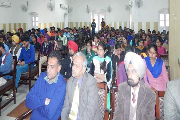 Government Mohindra College, Patiala campus photo 2