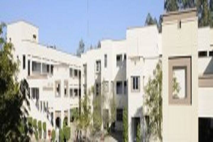 School of Legal Studies, Apeejay Stya University, Sohna campus photo 3