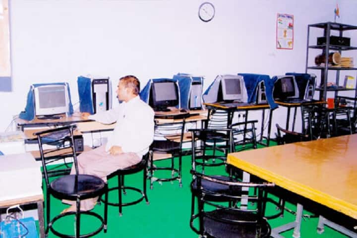 Adarsh College of Education, Panipat campus photo 3