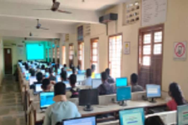 Devchand College, Arjunnagar campus photo 3