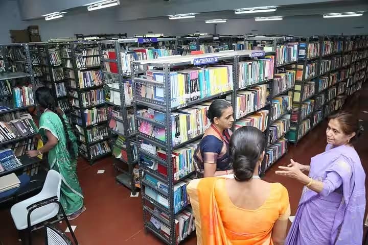ADM College for Women, Nagapattinam campus photo 5