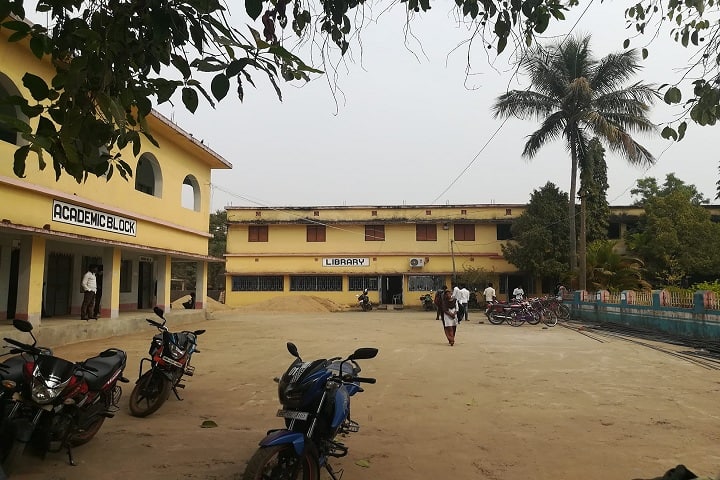 Kaptipada College, Nuasahi campus photo 4