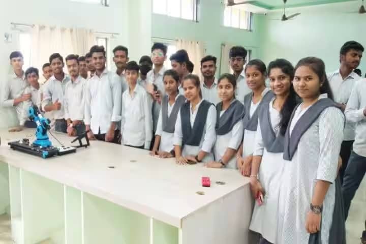 Saraswati College, Shegaon campus photo 5