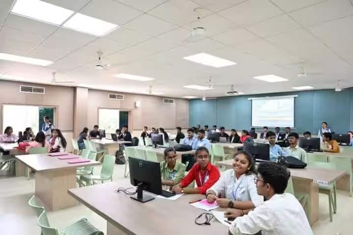 Saraswati College, Shegaon campus photo 6