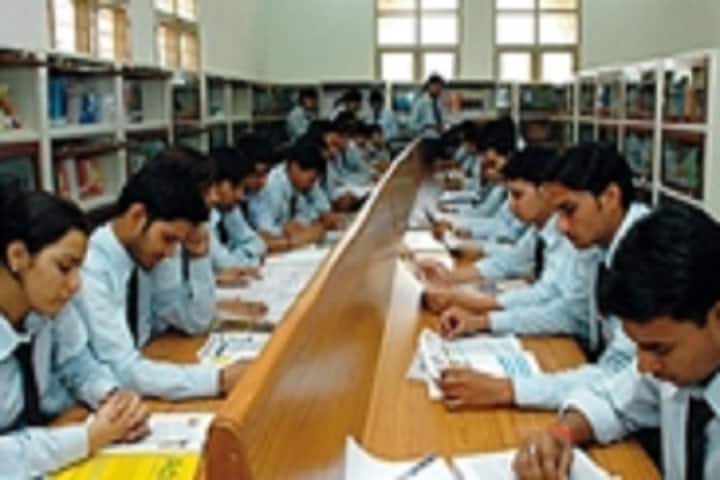 Vinayak Institute of Management, Karnal campus photo 2