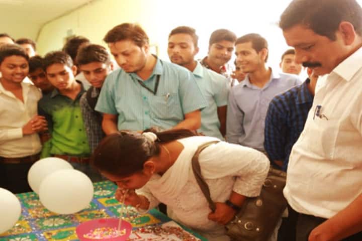 Faculty of Engineering, Teerthanker Mahaveer University, Moradabad campus photo 5