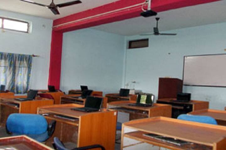 Smt Draupadi Devi Tripathi PG College, Gorakhpur campus photo 5