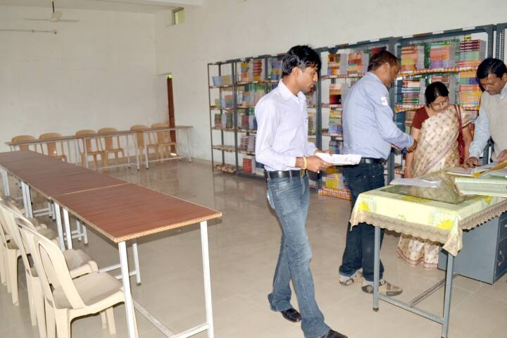 Shri Jagat Narayan Mahavidyalaya, Tikamgarh campus photo 5
