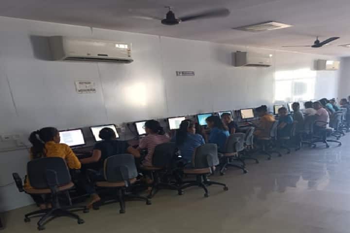 College of Agriculture, Anand Agricultural University, Vaso campus photo 4