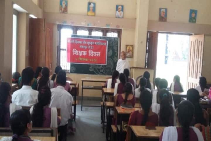 Shri Varnee Digamber Jain Gurukul College, Jabalpur campus photo 2