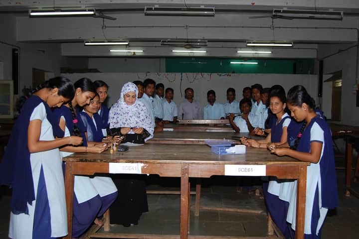 Government Polytechnic, Gulbarga campus photo 2