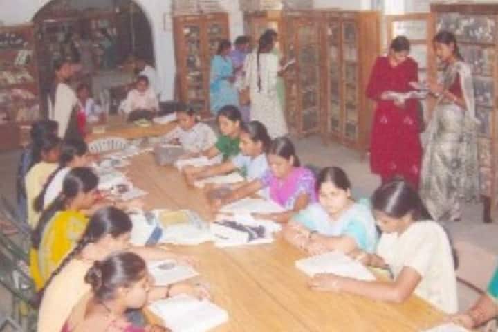 Hitkarini Mahila Mahavidyalaya, Jabalpur campus photo 2