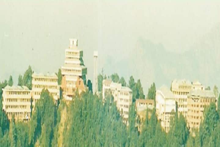 Himachal Pradesh University Centre for Evening Studies, Shimla campus photo 2