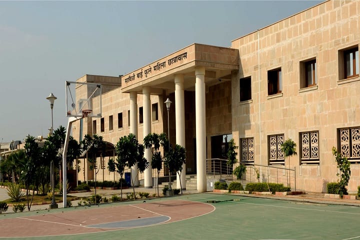 Gautam Buddha University, Greater Noida campus photo 2