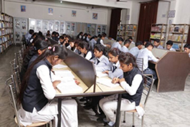Rudra Institute of Technology, Meerut campus photo 3