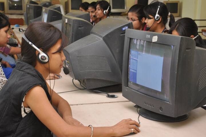 Rawat PG Girls College, Jaipur campus photo 5