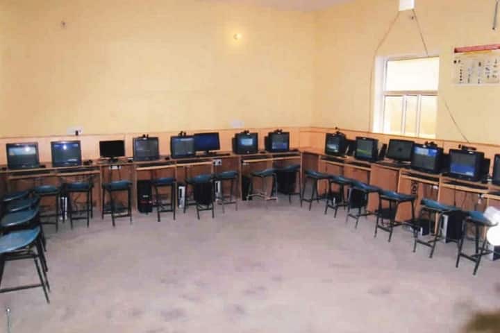 Sharma Modern Mahila Teacher's Traning College, Alwar campus photo 4