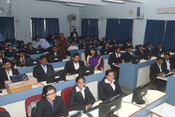KLS IMER Belgaum campus photo 3