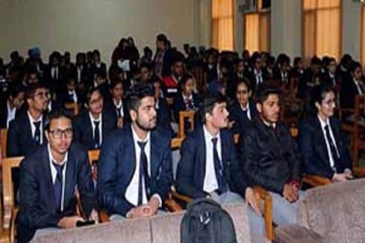 Chandigarh Law College, Jhanjeri campus photo 5