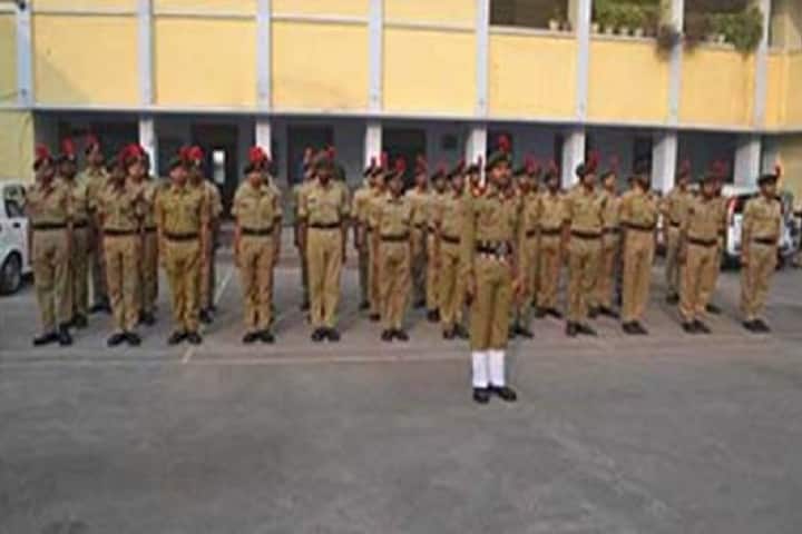 Guru Nanak College, Dhanbad campus photo 3