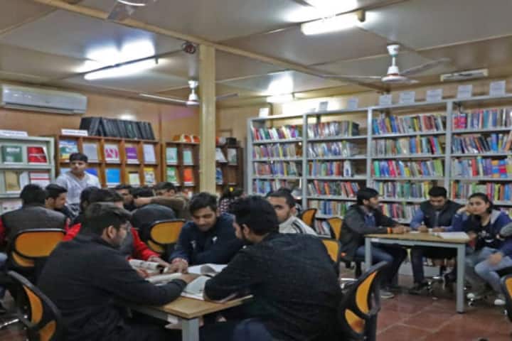 NDIM Delhi campus photo 3