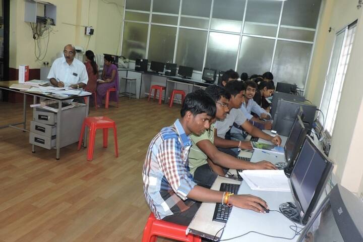 Acharya Patashala College of Commerce, Bangalore campus photo 5