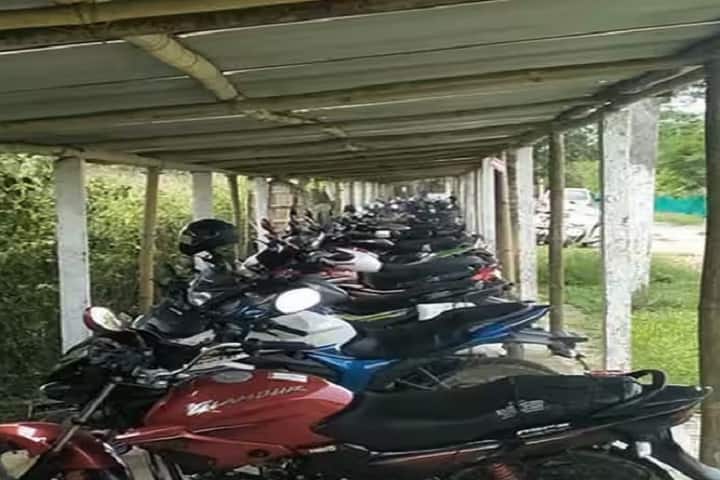 Tingkhong College, Dibrugarh campus photo 6