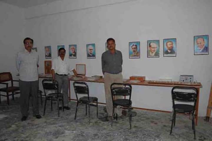 Rajat Mahila Mahavidyalaya, Ambedkar Nagar campus photo 2