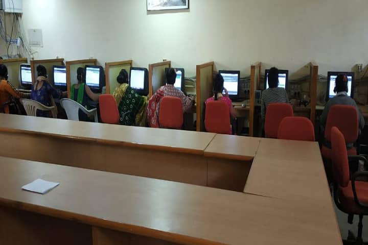 Shri JM Patel Arts and Smt MN Patel Commerce Mahila College, Mehsana campus photo 3