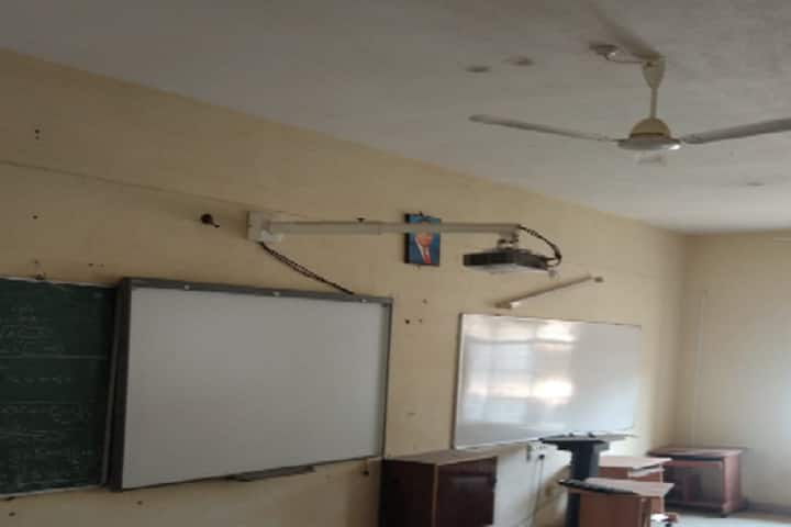 University College of Commerce and Business Management, Kakatiya University, Warangal campus photo 2