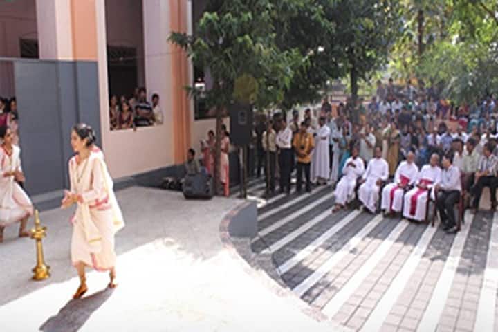 St Thomas College, Thrissur campus photo 2