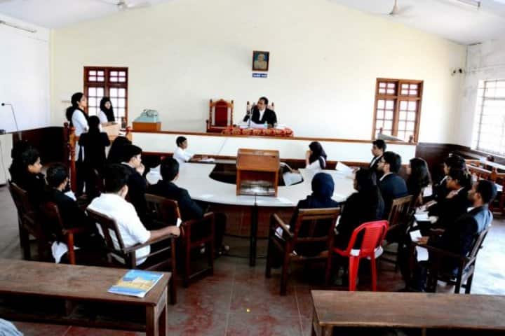 SDM Law College Mangalore campus photo 6