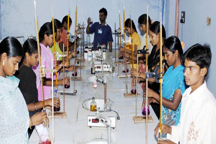 SLR Prathibha Model Degree College, Tiruvuru campus photo 3