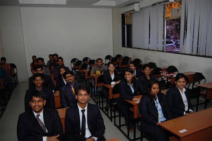 Sasmira's Business School, Mumbai campus photo 3