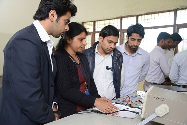 Swami Devi Dyal Institute of Pharmacy, Panchkula campus photo 2