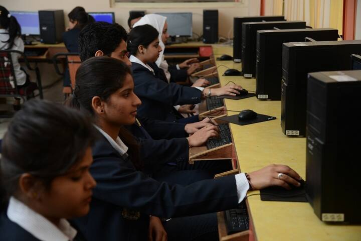 Swami Devi Dyal Institute of Pharmacy, Panchkula campus photo 4