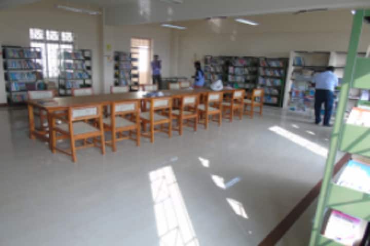 Tamil Nadu Teachers Education University, Chennai campus photo 2